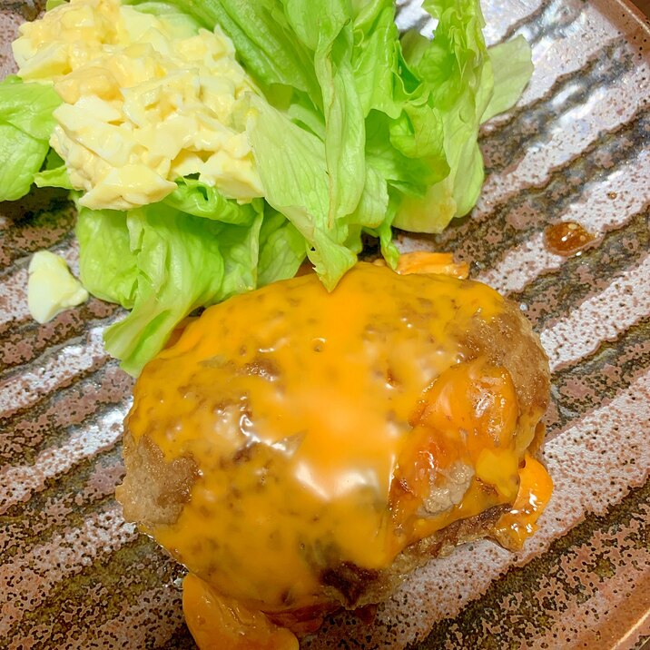シャキシャキ玉ねぎ入りのてりやきチーズハンバーグ レシピ 作り方 By ねこちゃんダイスキ 楽天レシピ